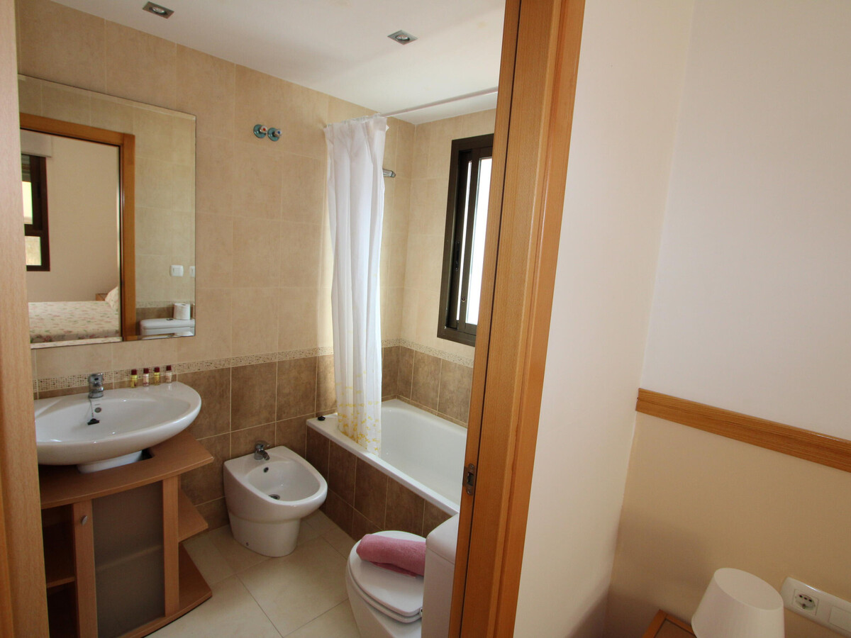 Maison 6 pers. avec piscine privée près de la mer à Riumar - Photo 16
