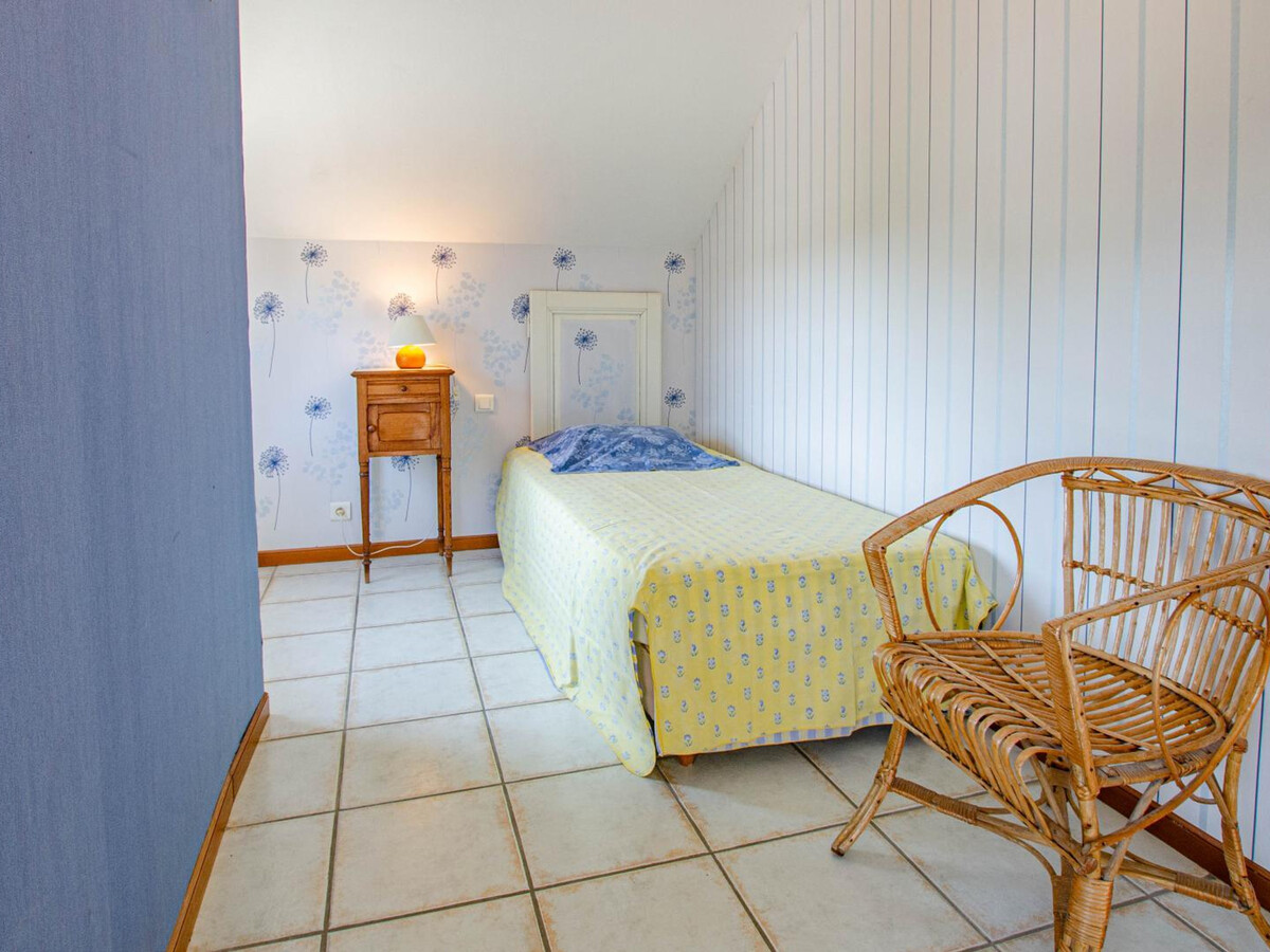 Gîte 5 pers. forêt d'Othe, terrain de jeux et terrasse - Photo 12