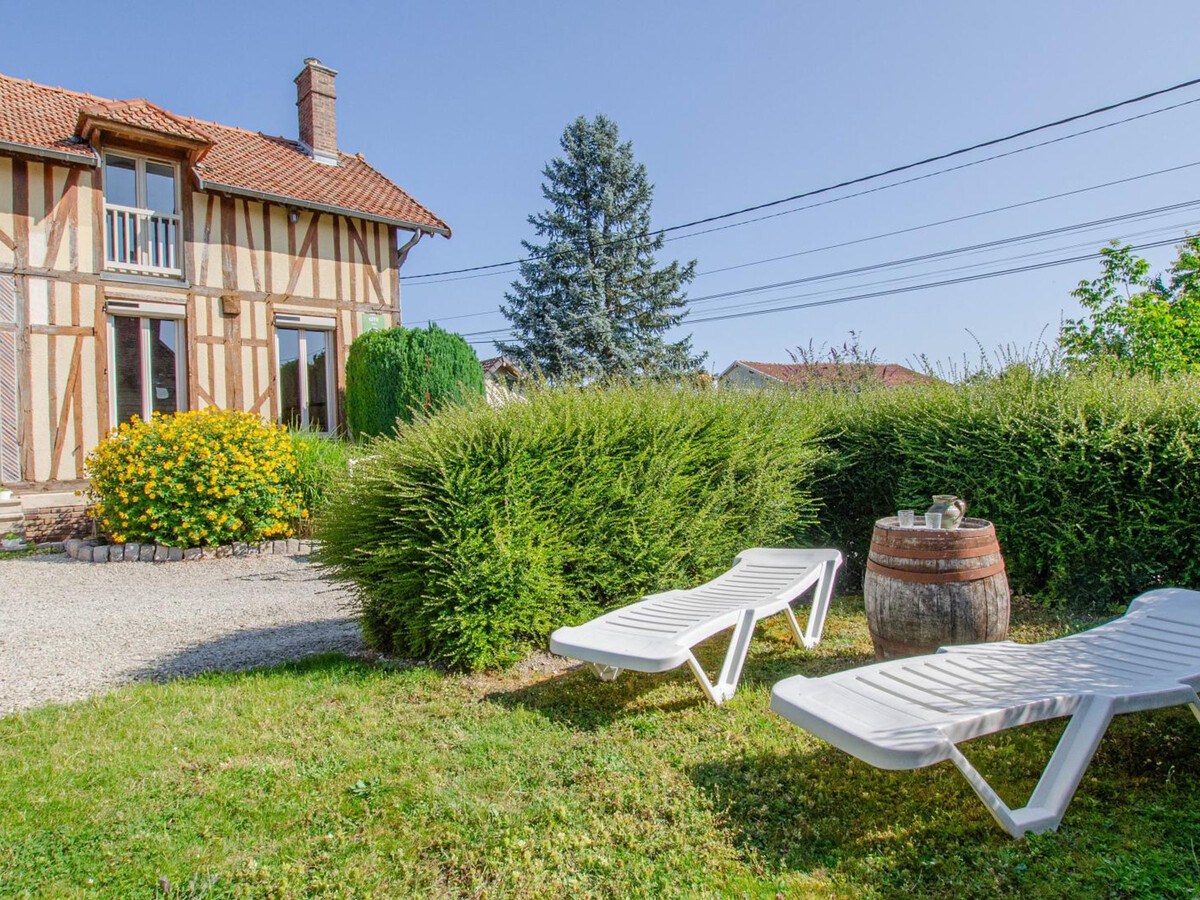 Gîte 5 pers. forêt d'Othe, terrain de jeux et terrasse - Photo 16