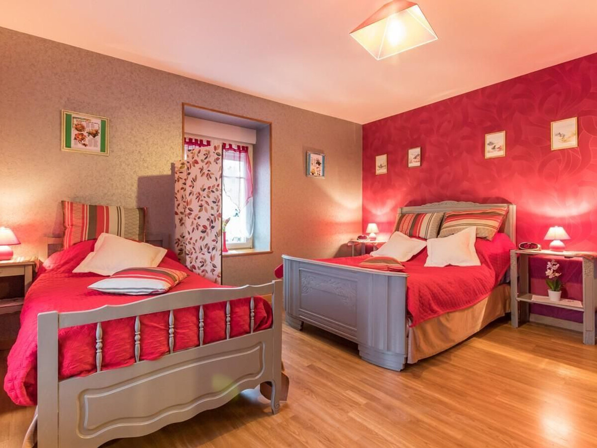 Gîte 11 pers. à Briaucourt : espace jeux et rivière - Photo 12