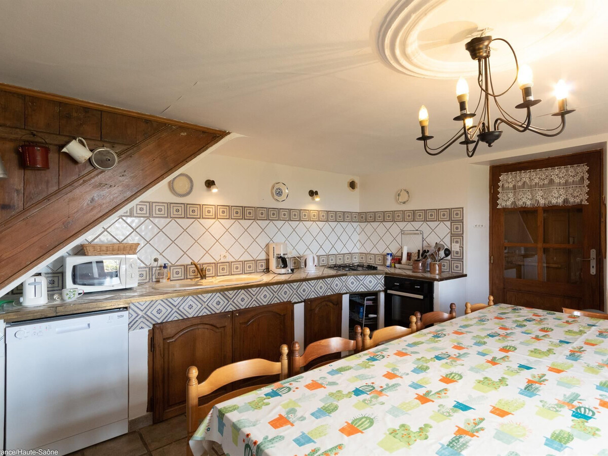 Gîte 11 personnes dans ancienne ferme rénovée aux Vosges - Photo 5