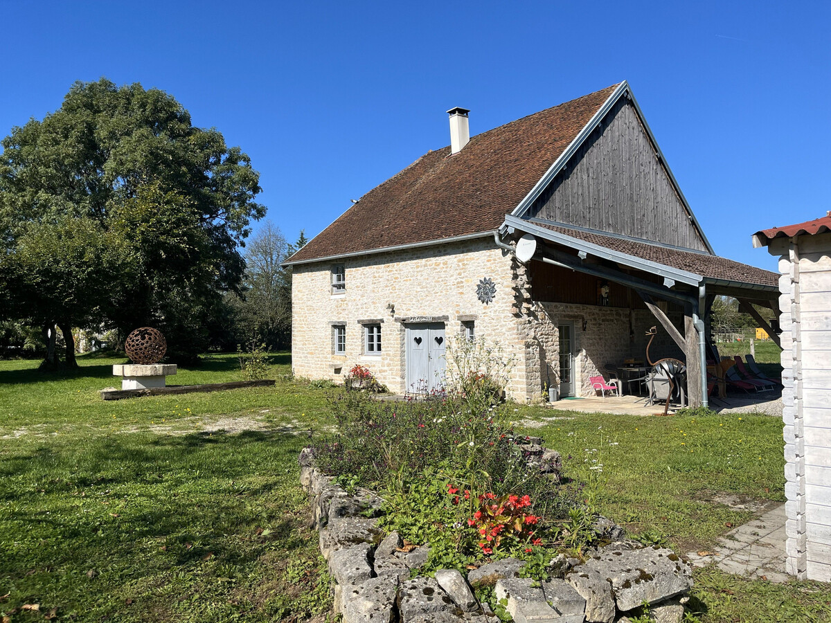 Gîte la Charmille à Saint-Sulpice, 6 pers., jardin privé - Photo 1