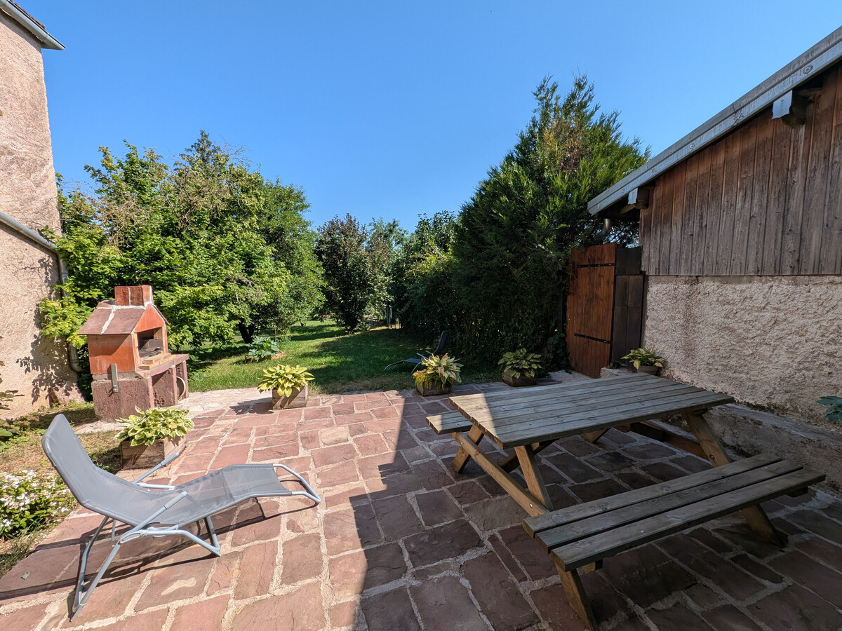 Gîte rénové 1823 avec jardin 800m² et 5 vélos près d'Équevilley - Photo 5