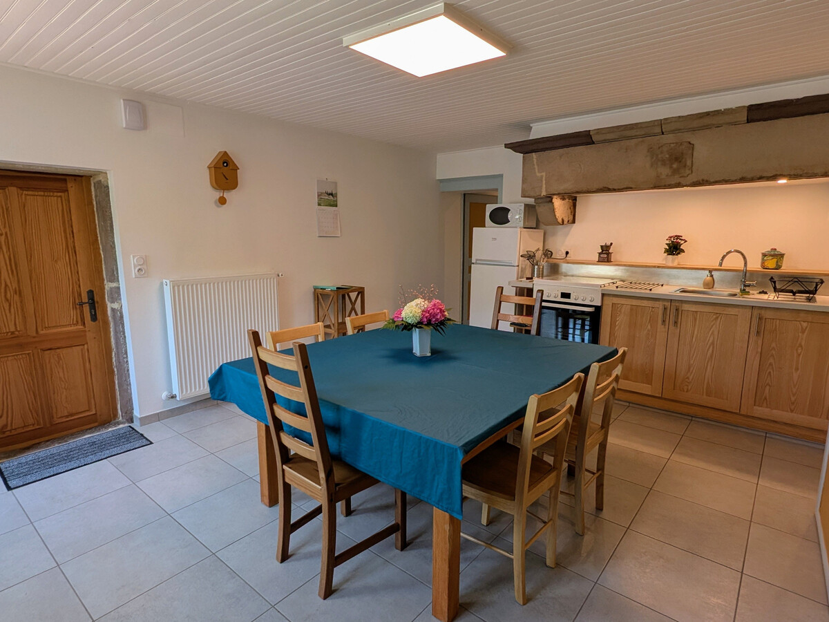 Gîte rénové 1823 avec jardin 800m² et 5 vélos près d'Équevilley - Photo 6