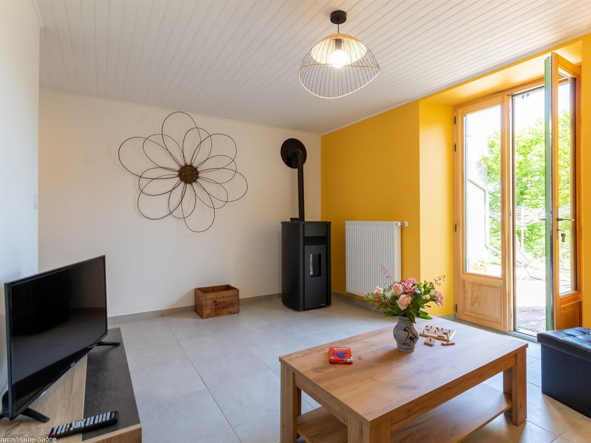 Gîte rénové 1823 avec jardin 800m² et 5 vélos près d'Équevilley - Photo 9