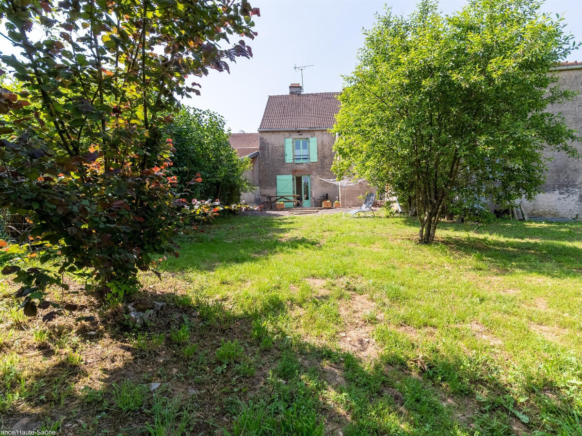 Gîte rénové 1823 avec jardin 800m² et 5 vélos près d'Équevilley - Photo 24