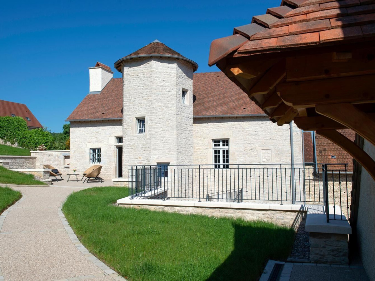 La Tour équestre, gîte 7 pers. avec cheminée à Fondremand - Photo 25