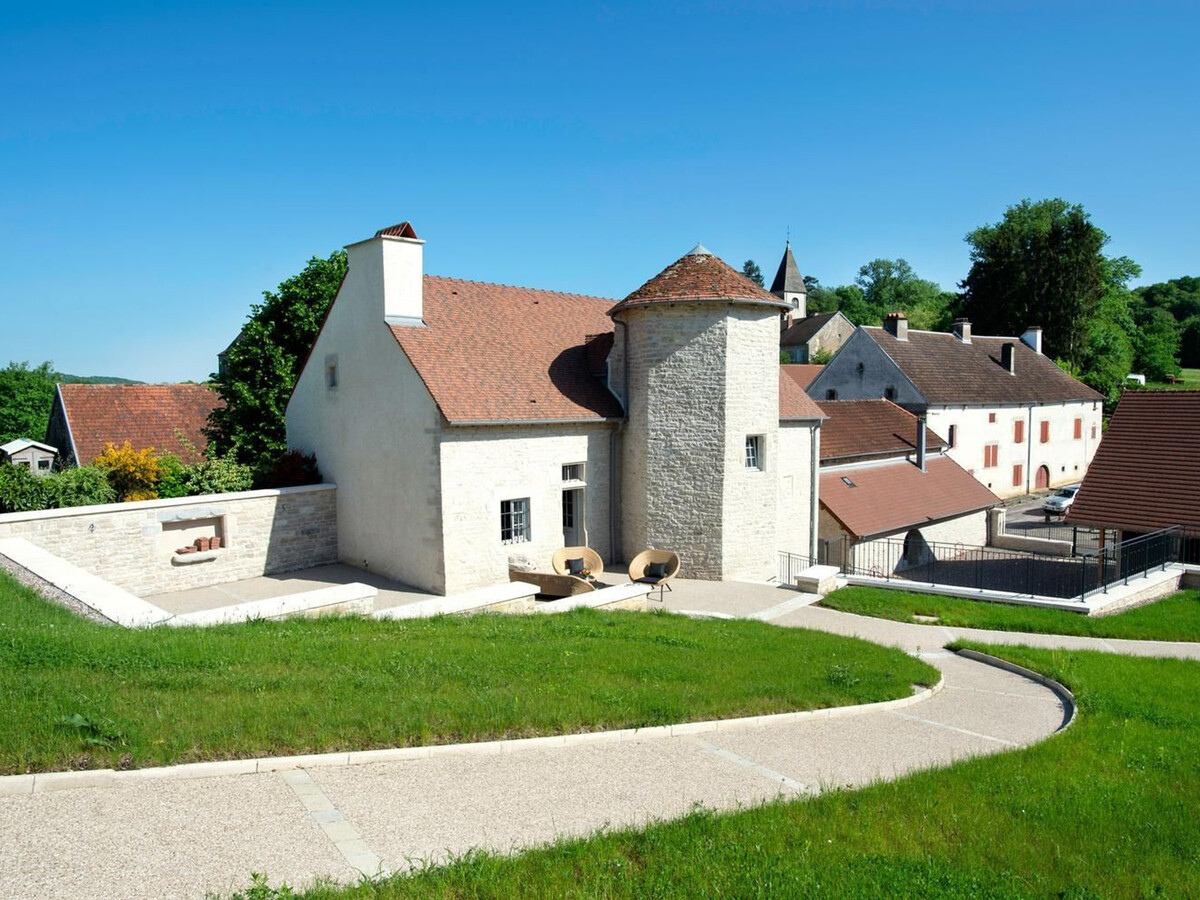 La Tour équestre, gîte 7 pers. avec cheminée à Fondremand - Photo 27