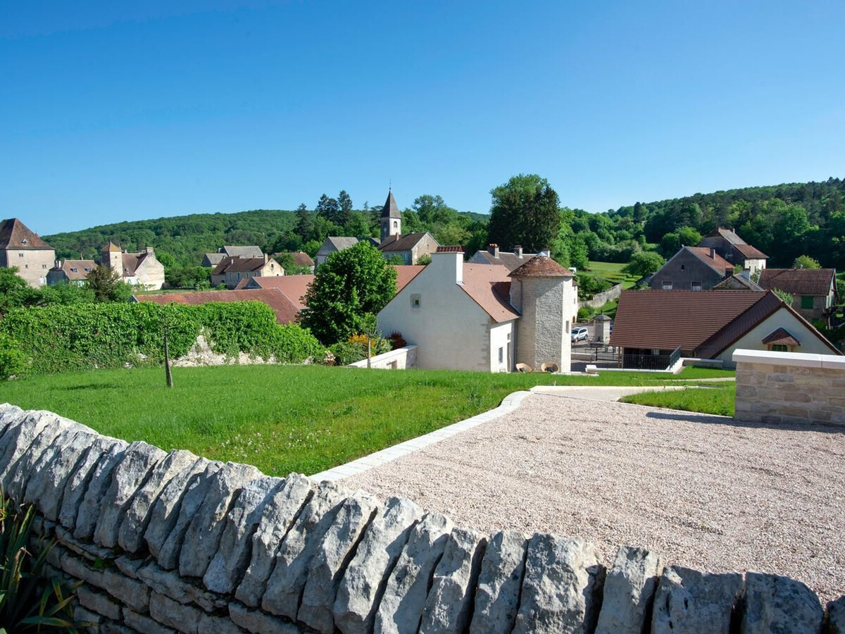 La Tour équestre, gîte 7 pers. avec cheminée à Fondremand - Photo 30