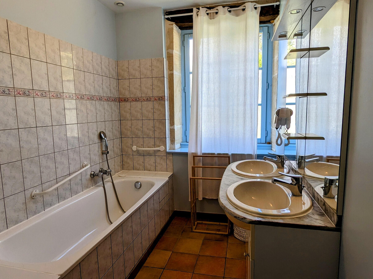 Gîte forestier 10 pers. avec piscine couverte et tennis - Photo 16