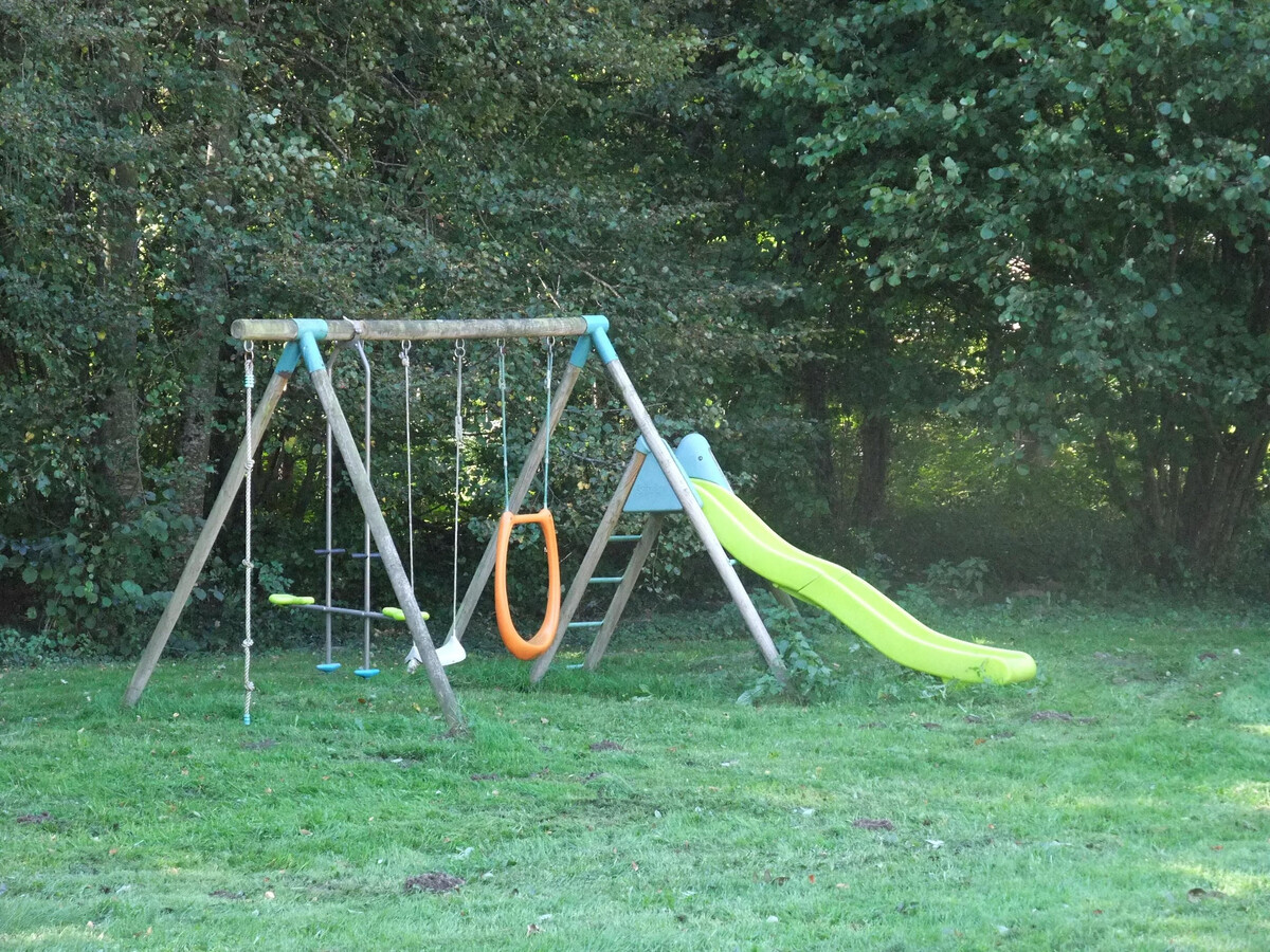 Gîte forestier 10 pers. avec piscine couverte et tennis - Photo 29