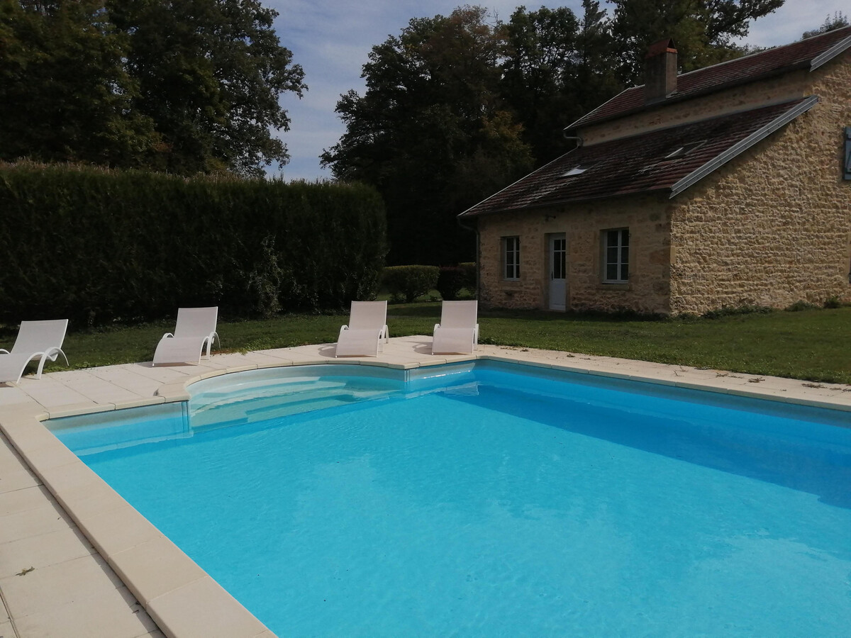 Gîte forestier 10 pers. avec piscine couverte et tennis - Photo 34