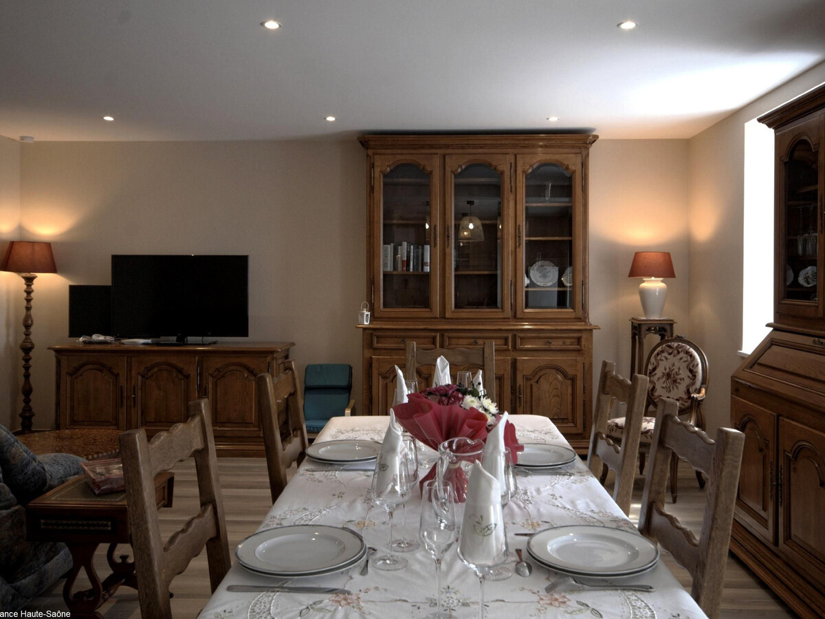 Gîte rénové dans parc d'1 hectare, Montagney - Photo 9
