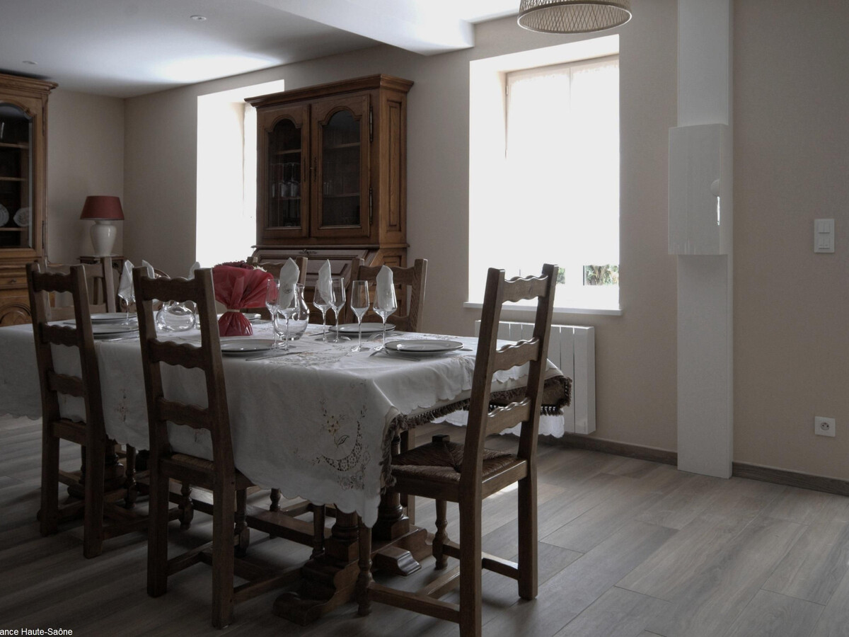 Gîte rénové dans parc d'1 hectare, Montagney - Photo 10