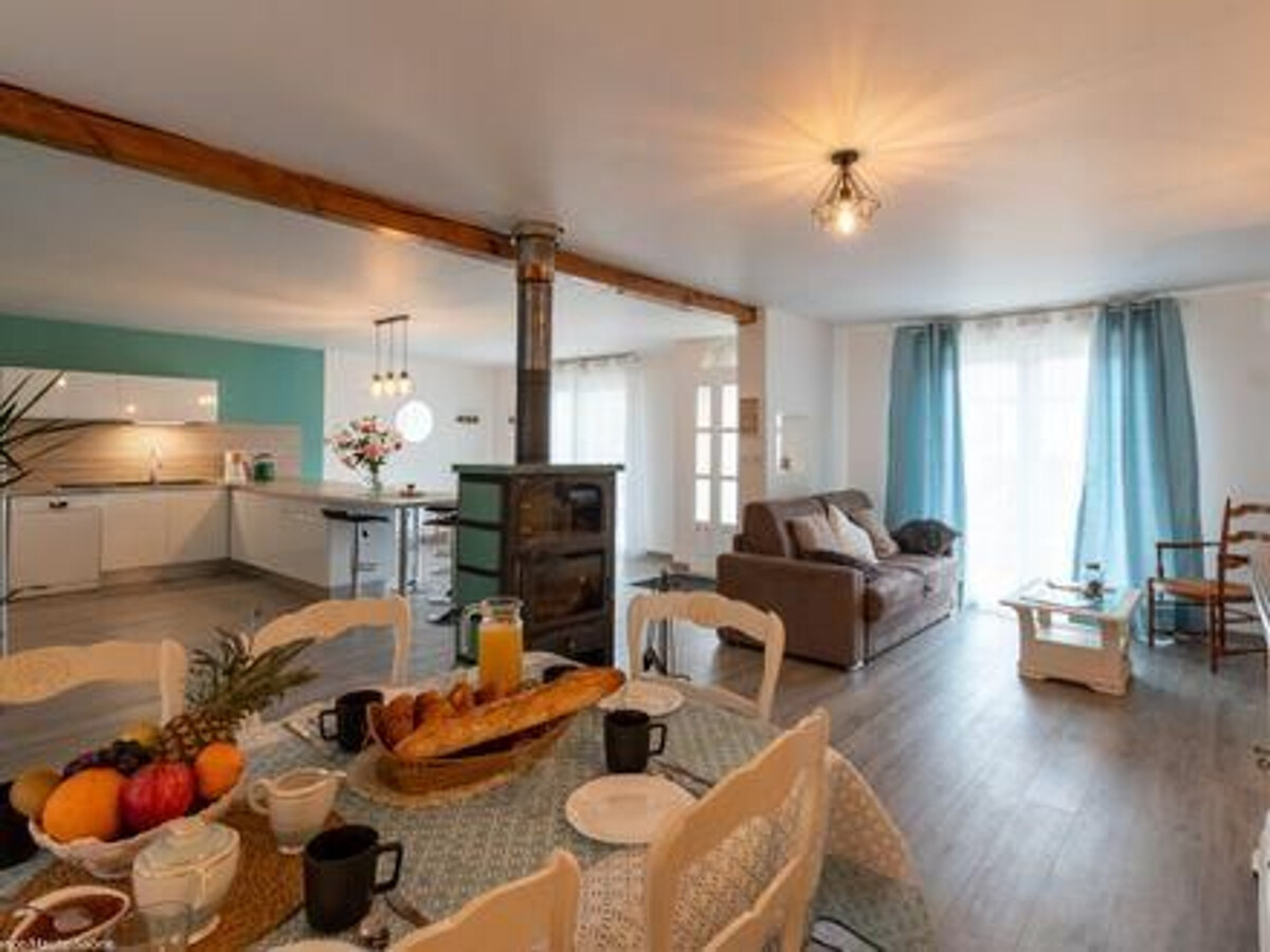 Gîte 6 pers. avec jardin et aire de jeux à Venisey - Photo 1