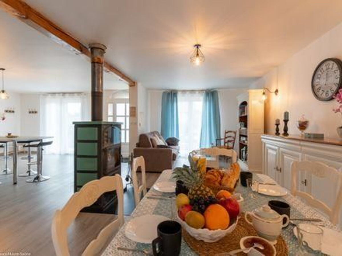 Gîte 6 pers. avec jardin et aire de jeux à Venisey - Photo 8