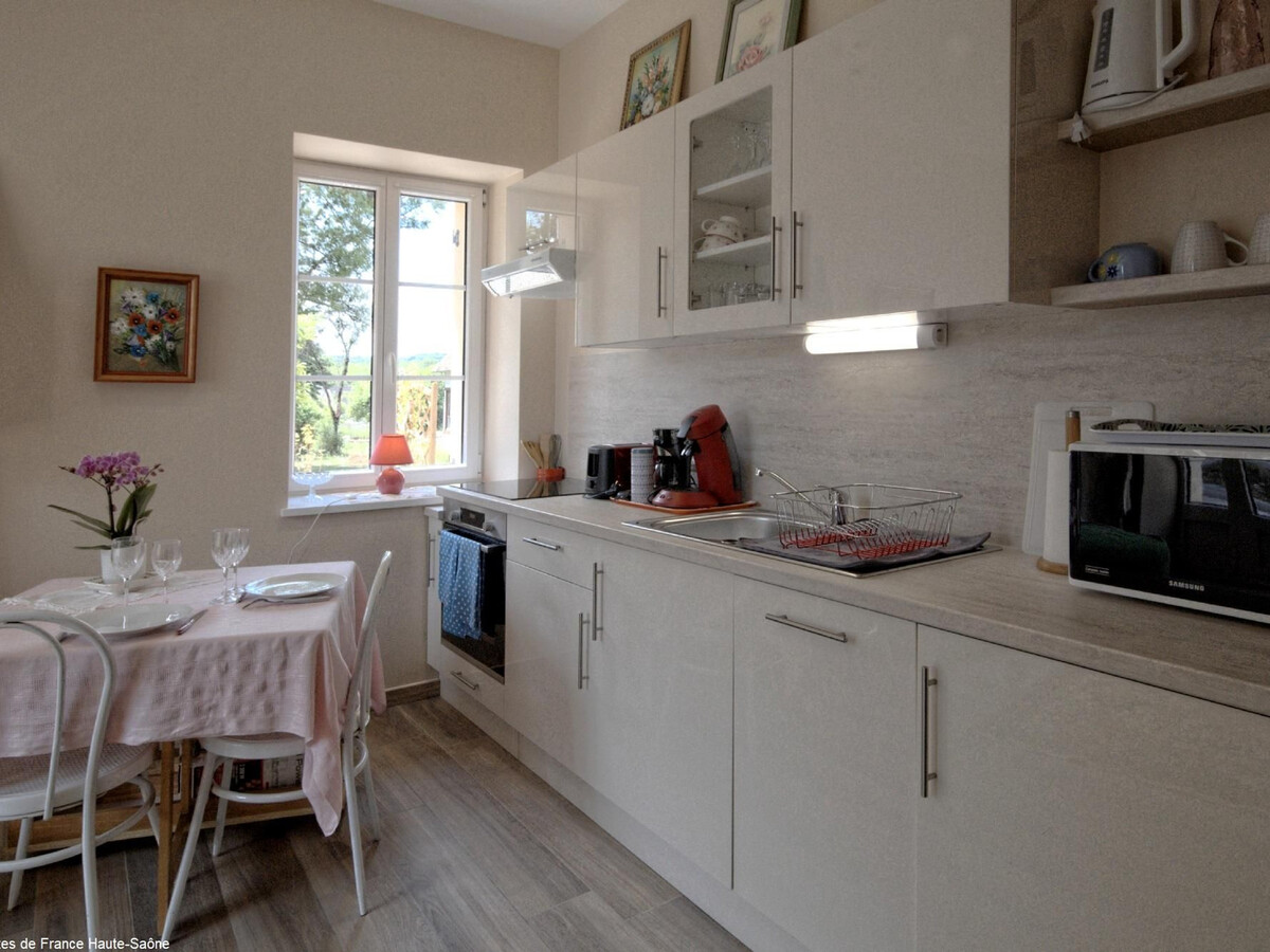 Gîte rénové dans un parc d'1 hectare à Montagney - Photo 10