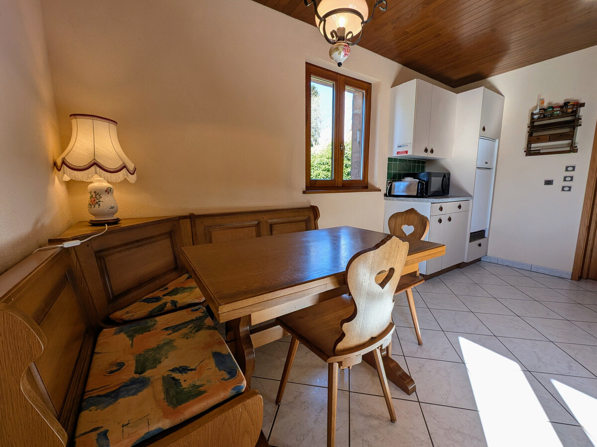 Gîte 9 pers. Belfahy : cheminée, vue Vosges - Photo 10