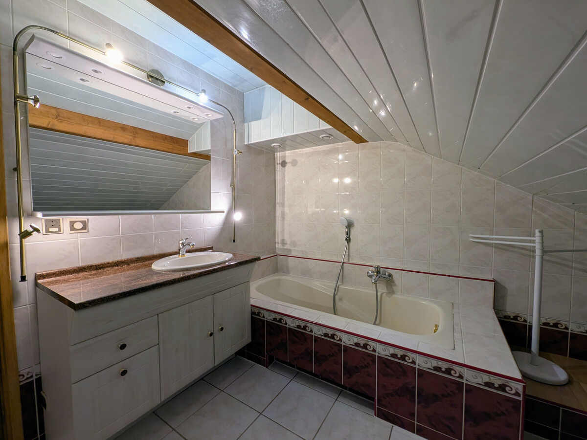 Gîte 9 pers. Belfahy : cheminée, vue Vosges - Photo 23