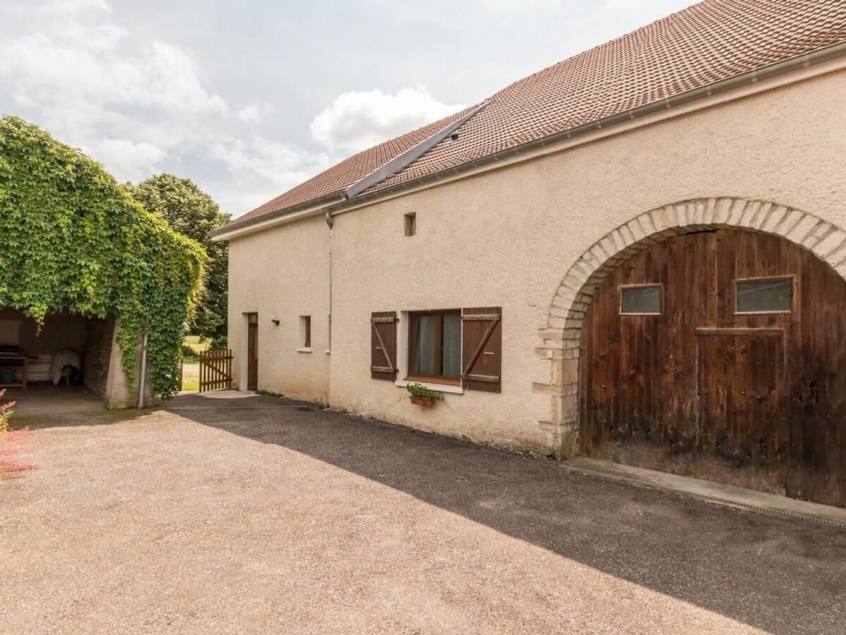 Gîte plain-pied 2 pers. à Confracourt, cour privée - Photo 1