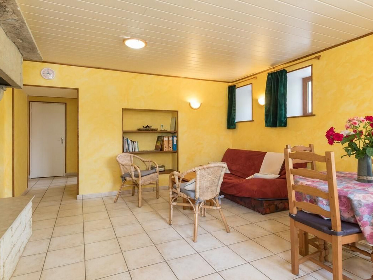 Gîte plain-pied 2 pers. à Confracourt, cour privée - Photo 3