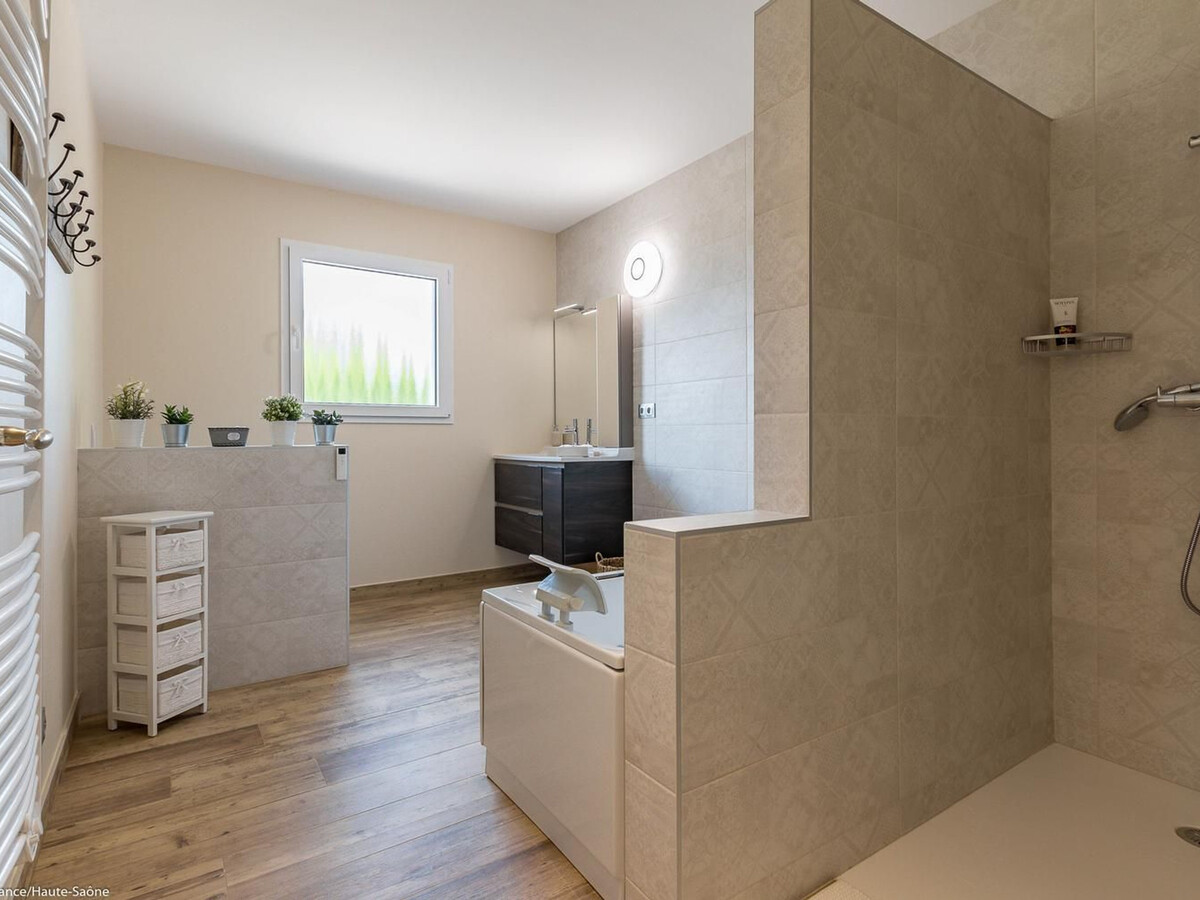 Gîte des Capucins : maison moderne 10 pers., 4 ch., jardin à Gy - Photo 23