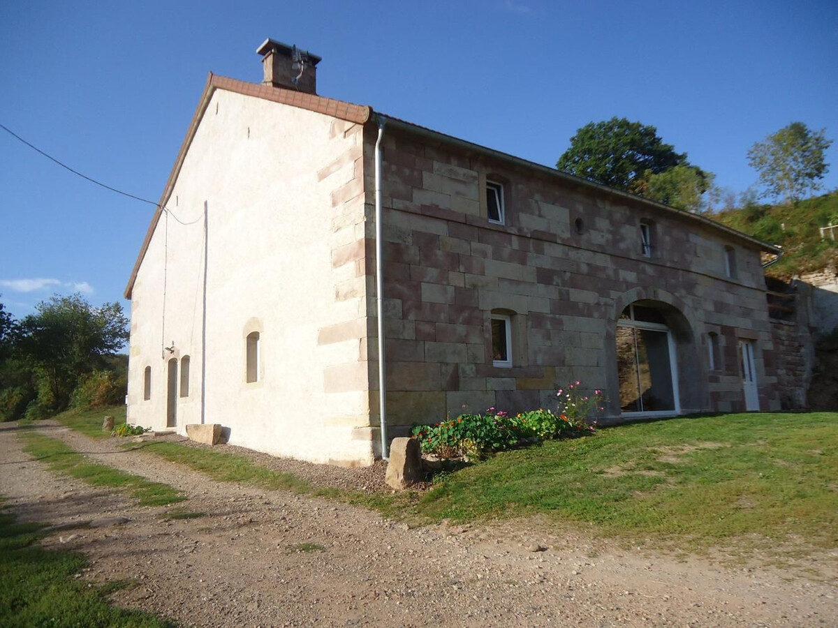 Gîte Chez Didion, ancienne ferme rénovée 6 pers. Saint-Bresson - Photo 3