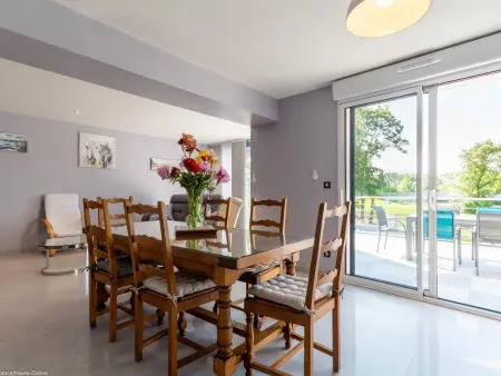 Maison rénovée au bord de la Saône avec terrasse et jardin - Photo 6