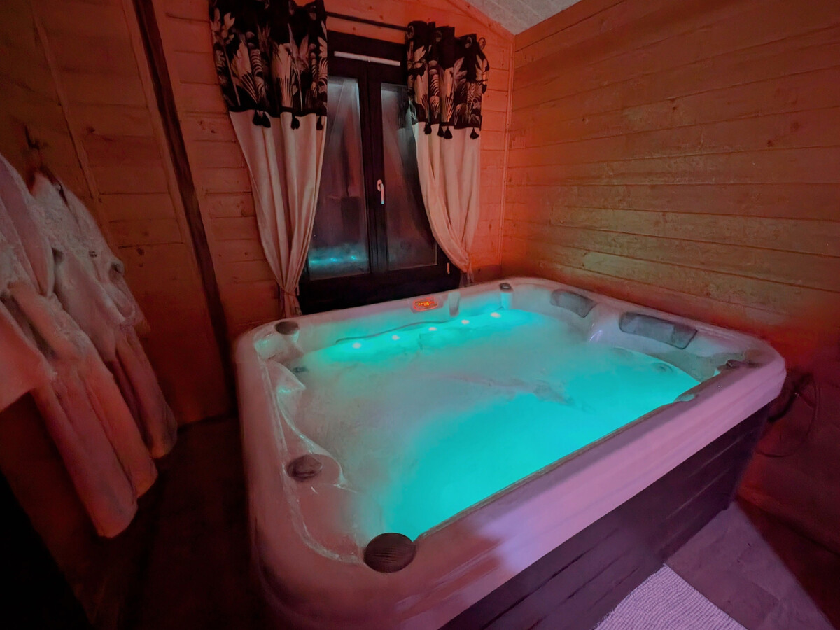 Gîte Cœur de Marie : spa et sauna aux 1000 Étangs - Photo 11