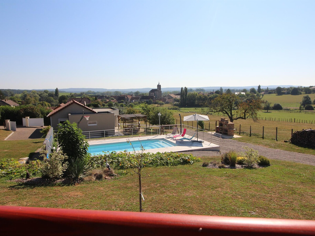Gîte bois avec piscine chauffée à Vy-le-Ferroux - Photo 24
