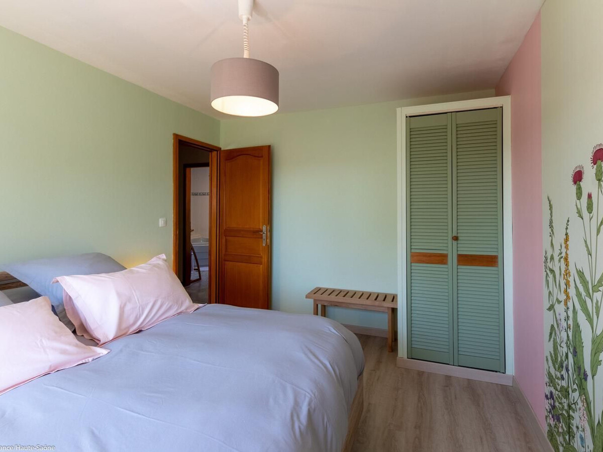 Le Saussis : gîte 4 chambres, piscine chauffée et jacuzzi - Photo 18