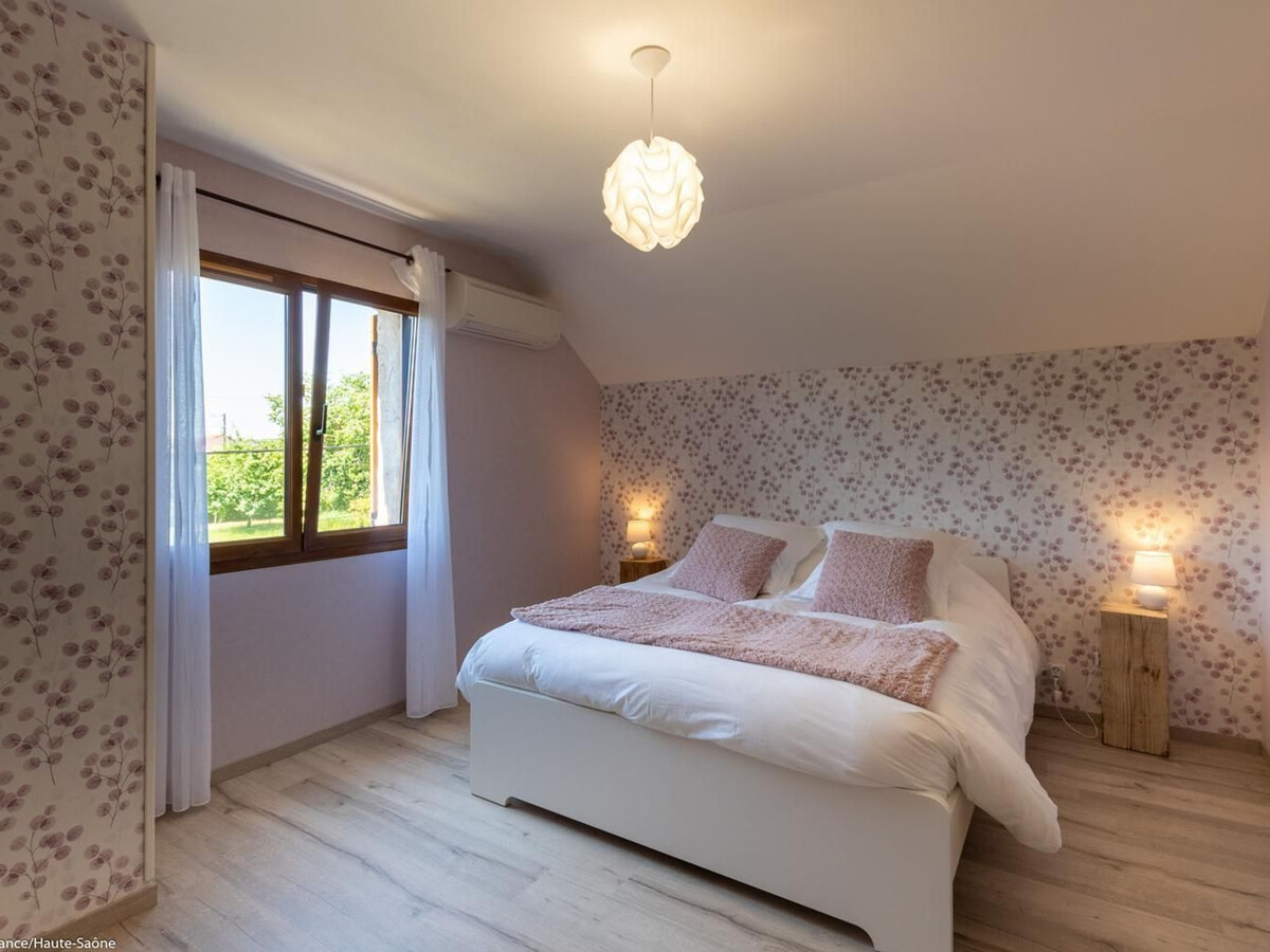 Le Saussis : gîte 4 chambres, piscine chauffée et jacuzzi - Photo 21