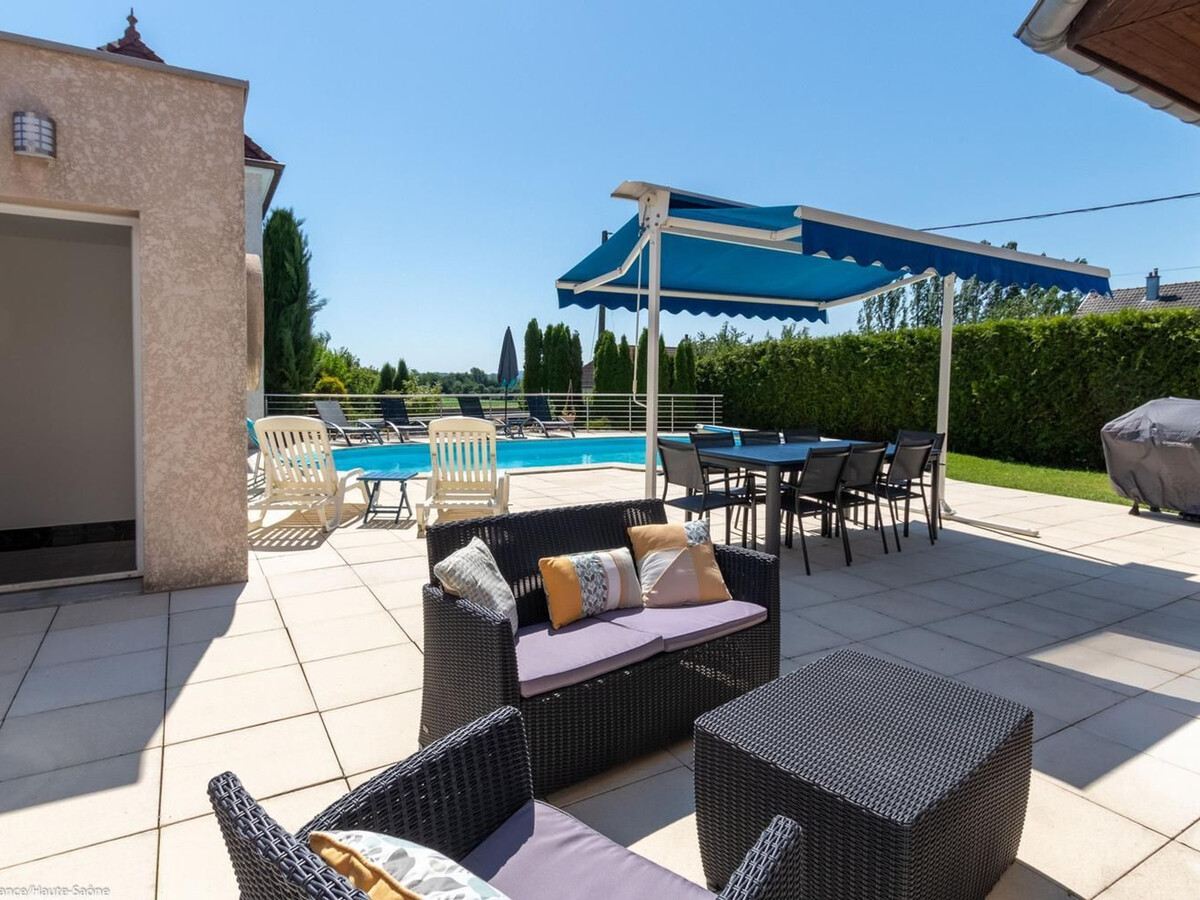 Le Saussis : gîte 4 chambres, piscine chauffée et jacuzzi - Photo 27