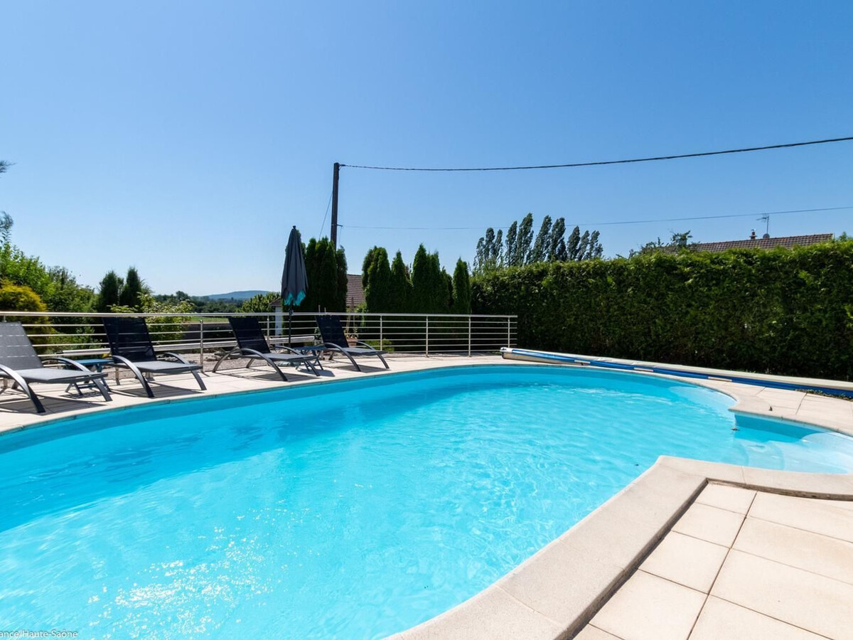 Le Saussis : gîte 4 chambres, piscine chauffée et jacuzzi - Photo 29