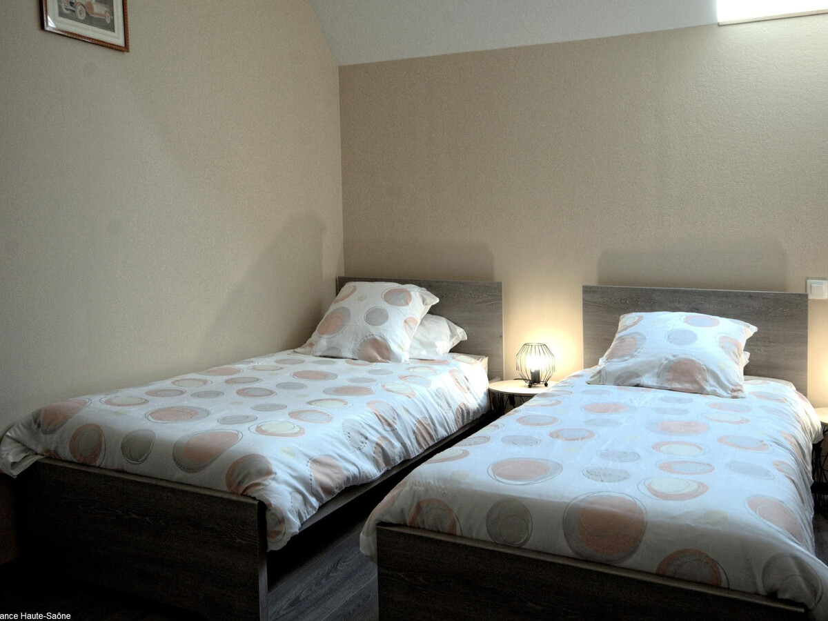 Gîte rénové 4 pers. au parc du Château de Montagney - Photo 15