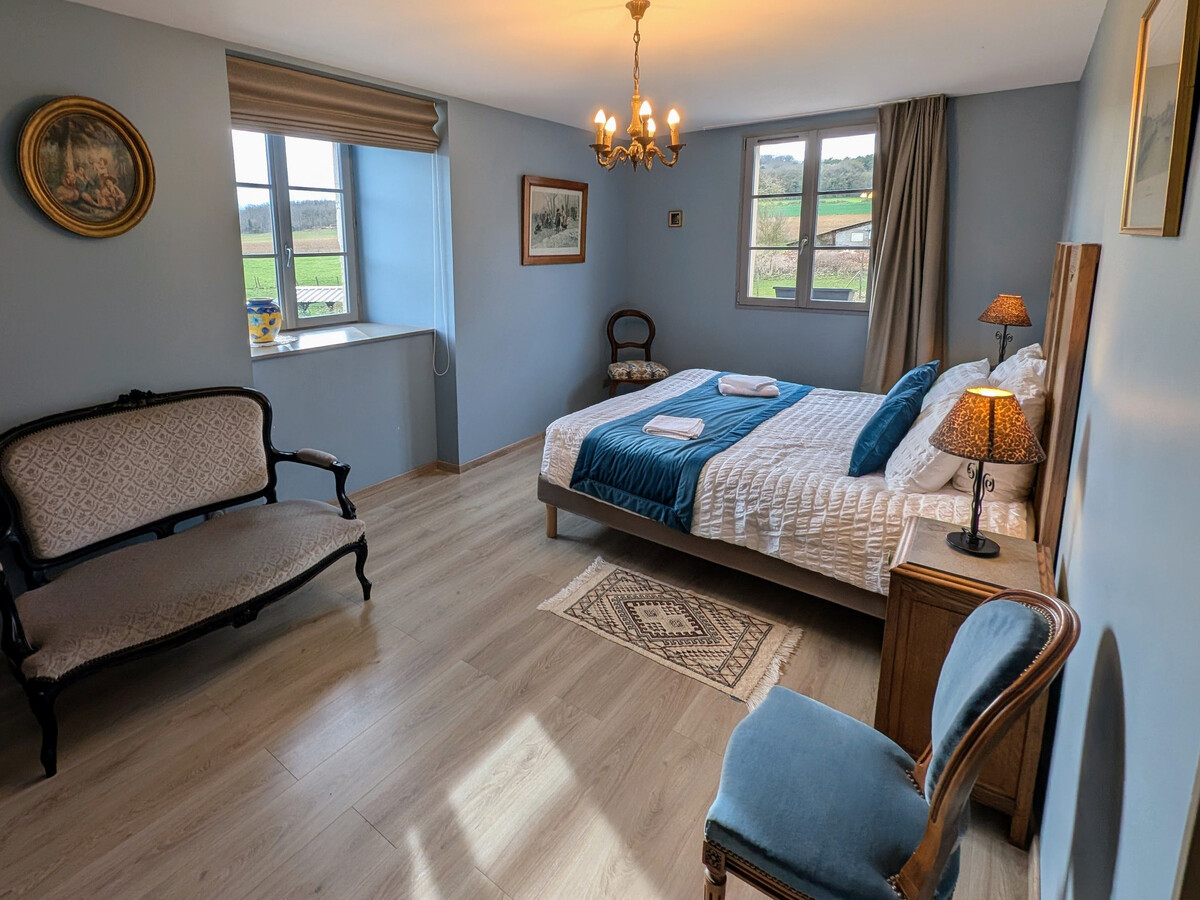 Magney, gîte 12ème siècle avec spa et piscine couverte - Photo 13