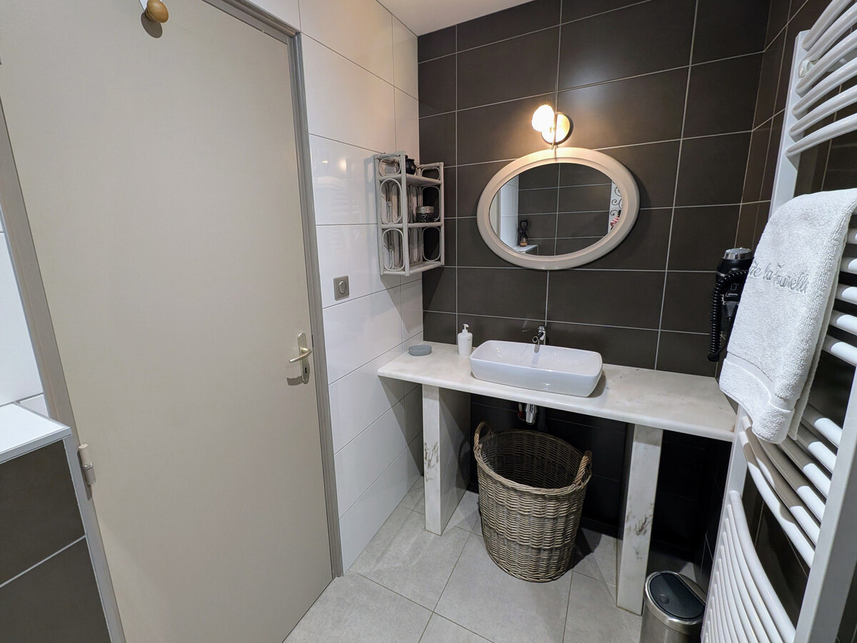 Magney, gîte 12ème siècle avec spa et piscine couverte - Photo 14