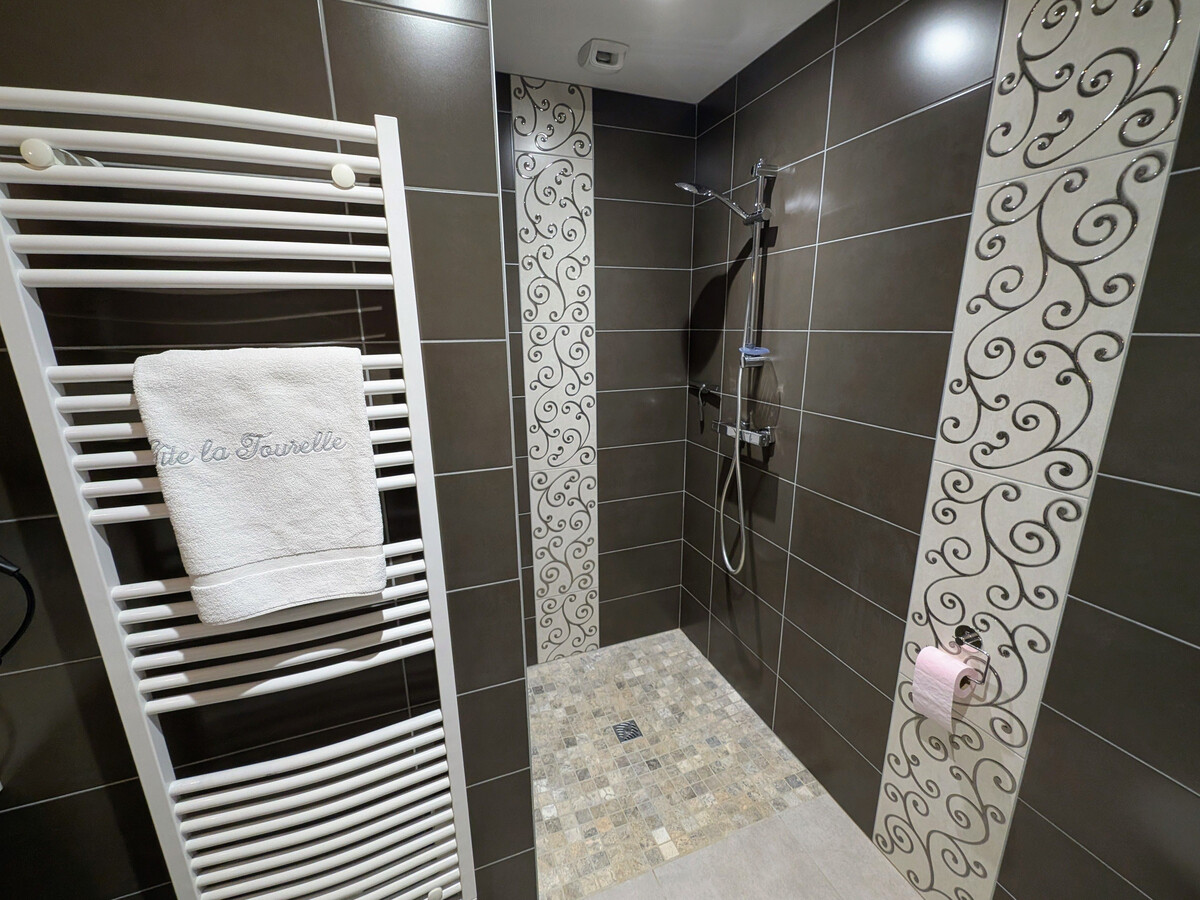 Magney, gîte 12ème siècle avec spa et piscine couverte - Photo 15