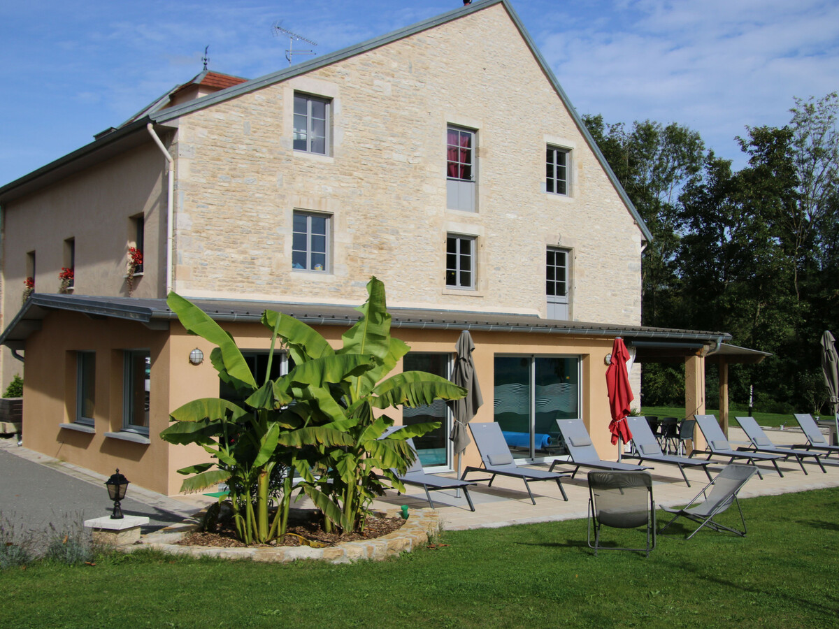 Magney, gîte 12ème siècle avec spa et piscine couverte - Photo 27