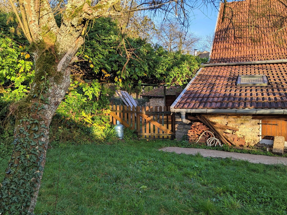 Gîte atypique en maison de village pour 4 personnes - Photo 1