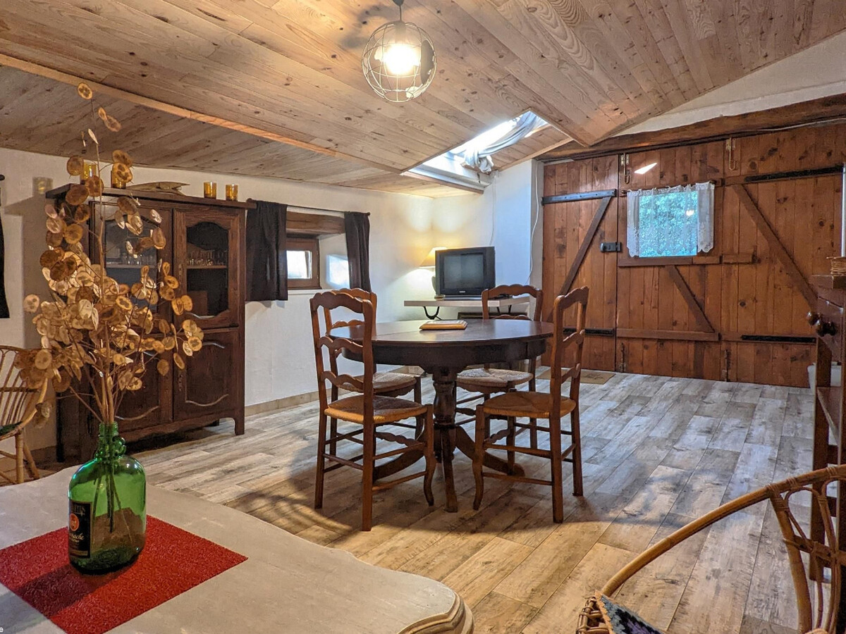 Gîte atypique en maison de village pour 4 personnes - Photo 5
