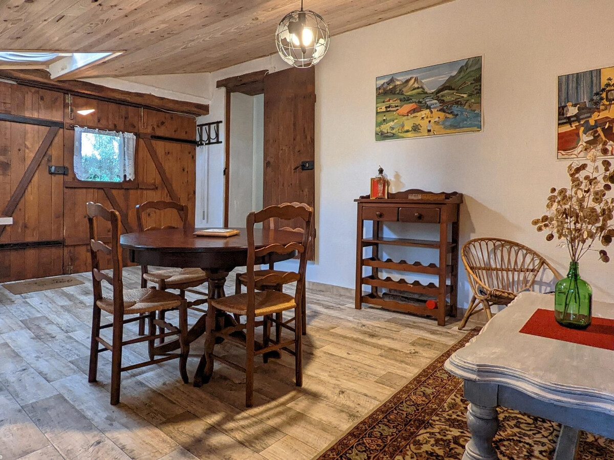 Gîte atypique en maison de village pour 4 personnes - Photo 6