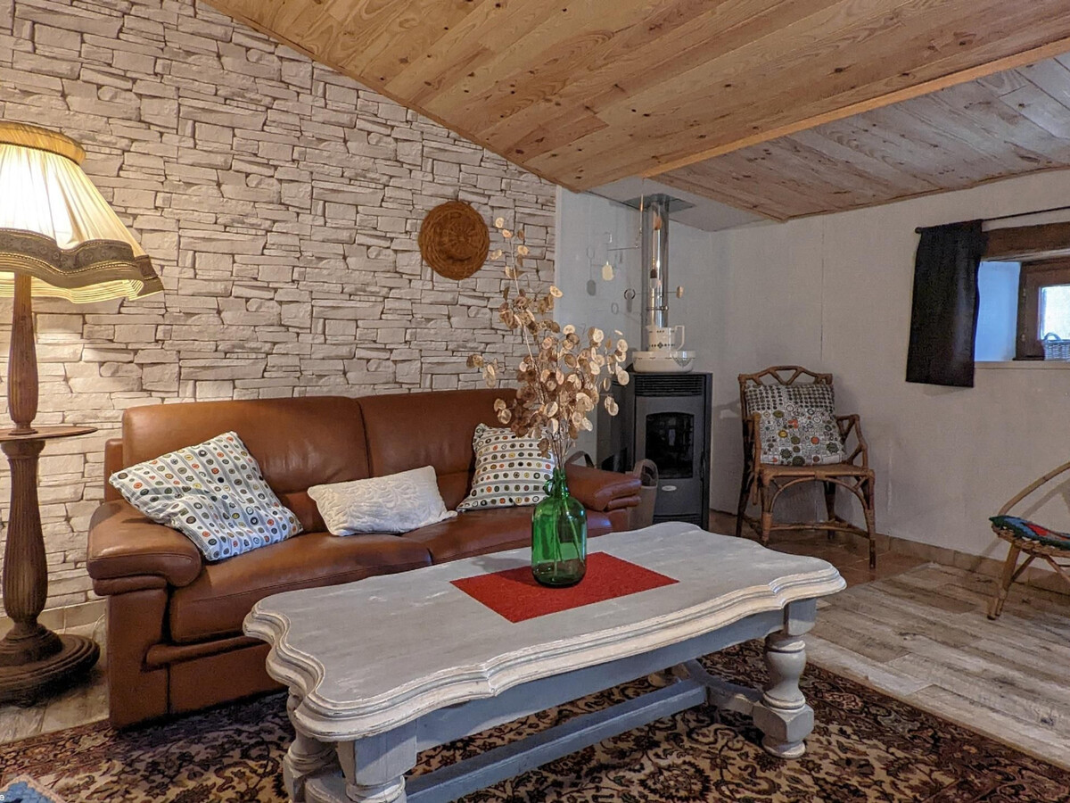 Gîte atypique en maison de village pour 4 personnes - Photo 9
