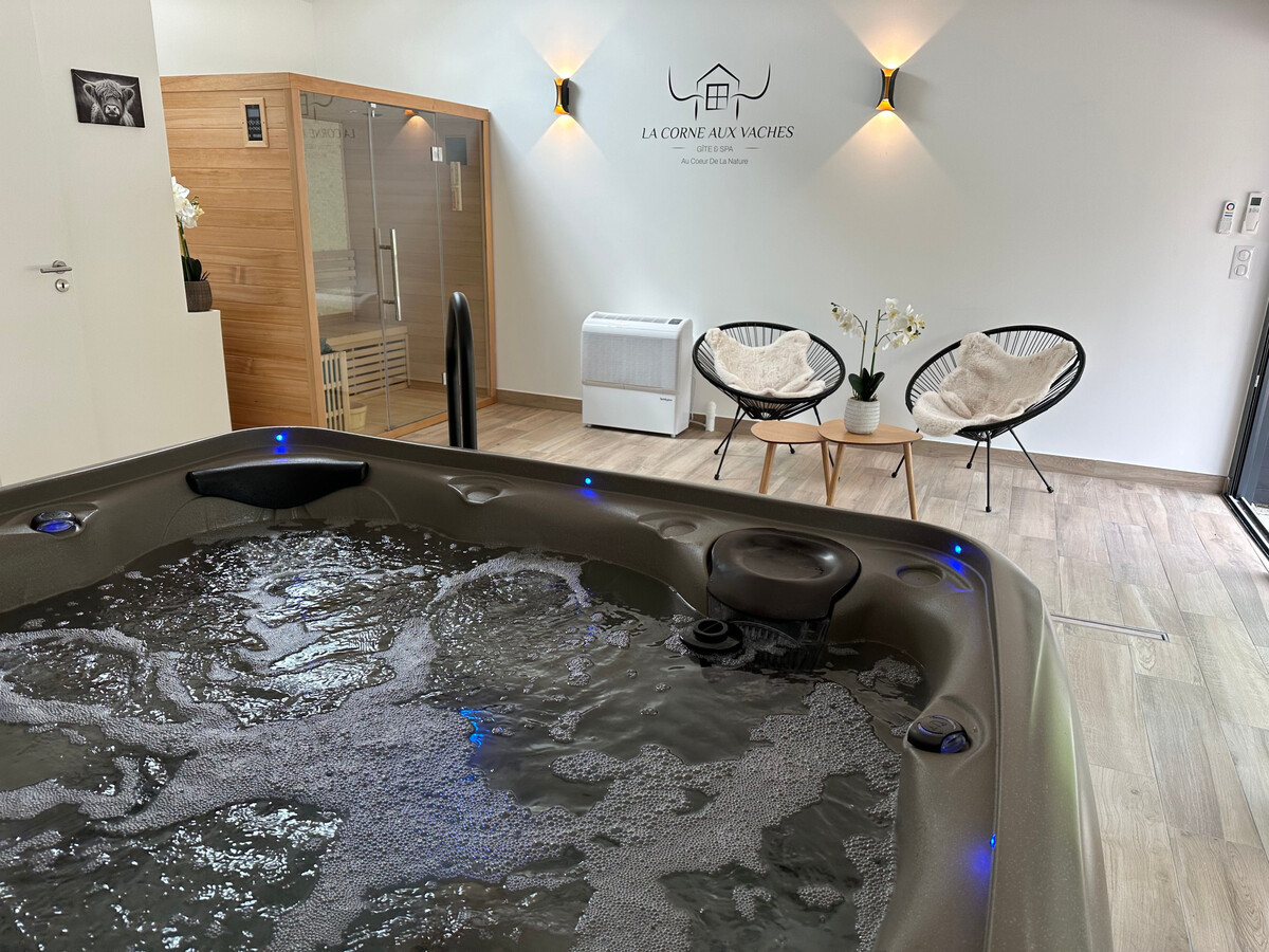Gîte 21 personnes avec spa, piscine et parc aux daims - Photo 4