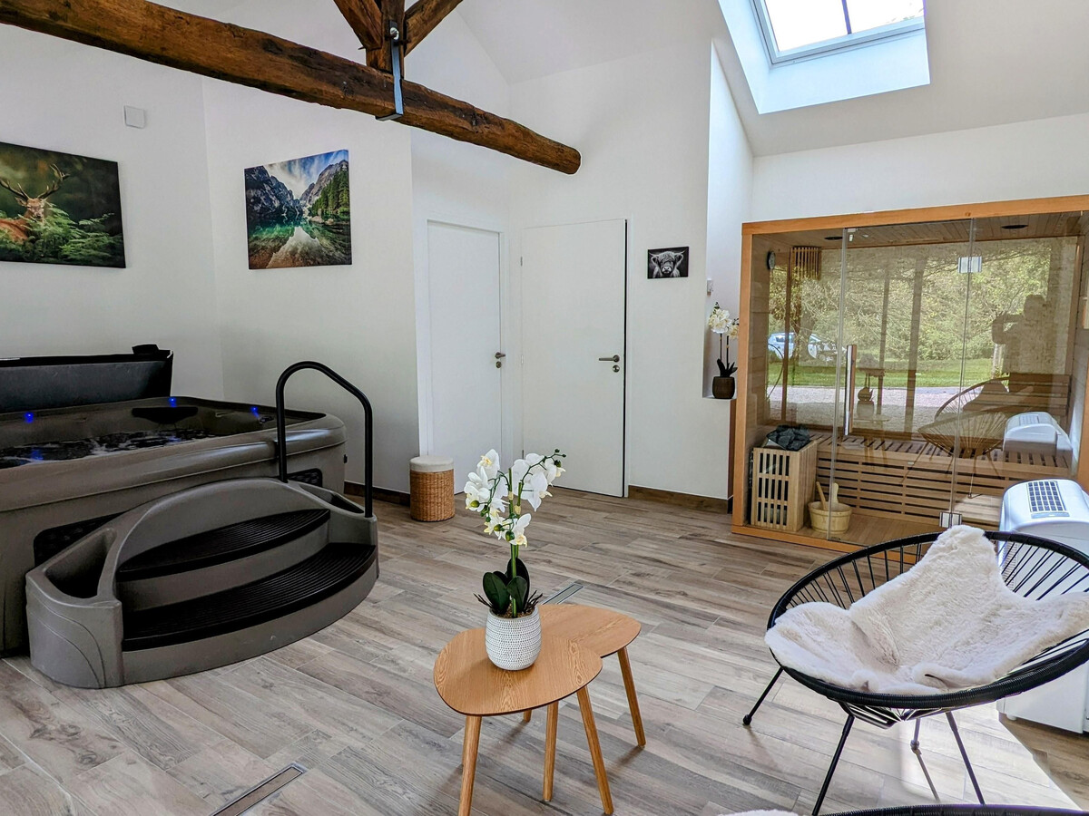 Gîte 21 personnes avec spa, piscine et parc aux daims - Photo 8