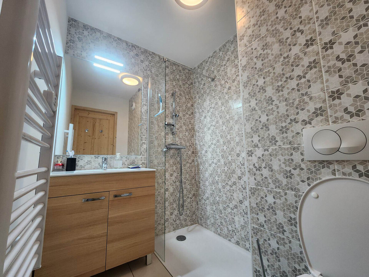 T2 cabine 4 pers. Samoëns, balcon Ouest, parking - Photo 13