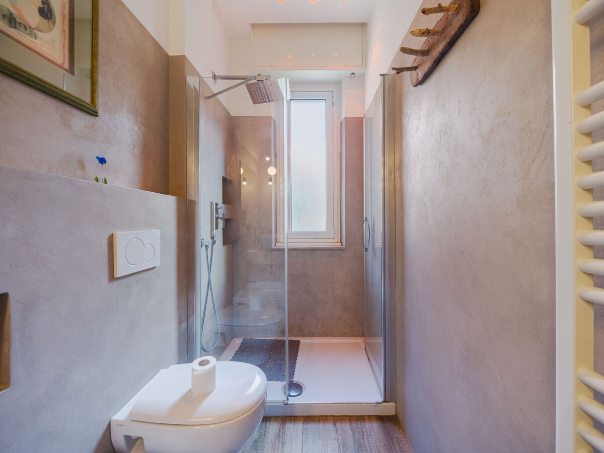 Appartement Baia dei Sogni à Rapallo, 50 m de la mer - Photo 20