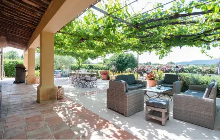 Maison 8 personnes avec piscine privée à Grimaud : photo 11