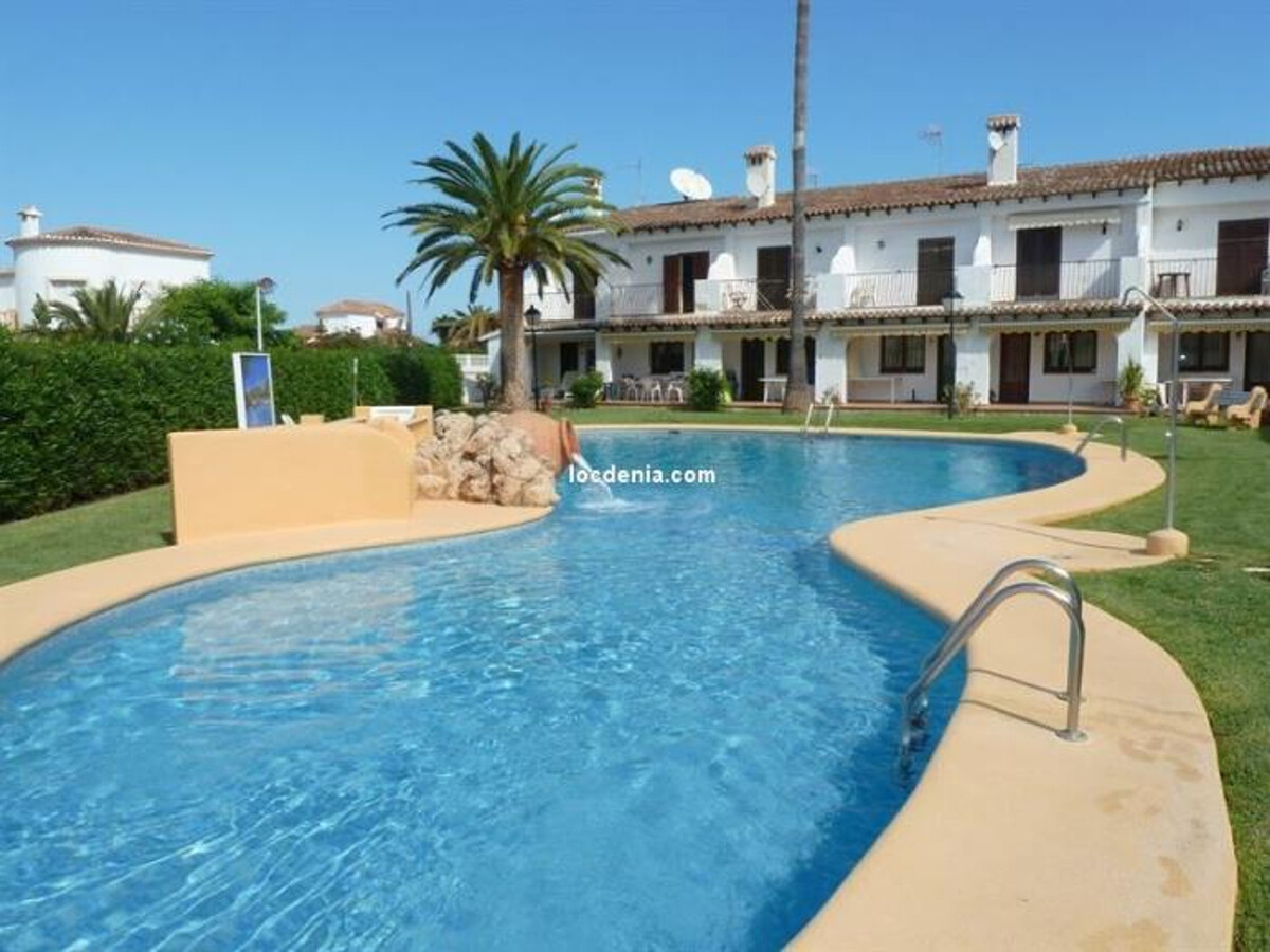 Maison 2 chambres avec piscine commune à Els Poblets - Photo 1
