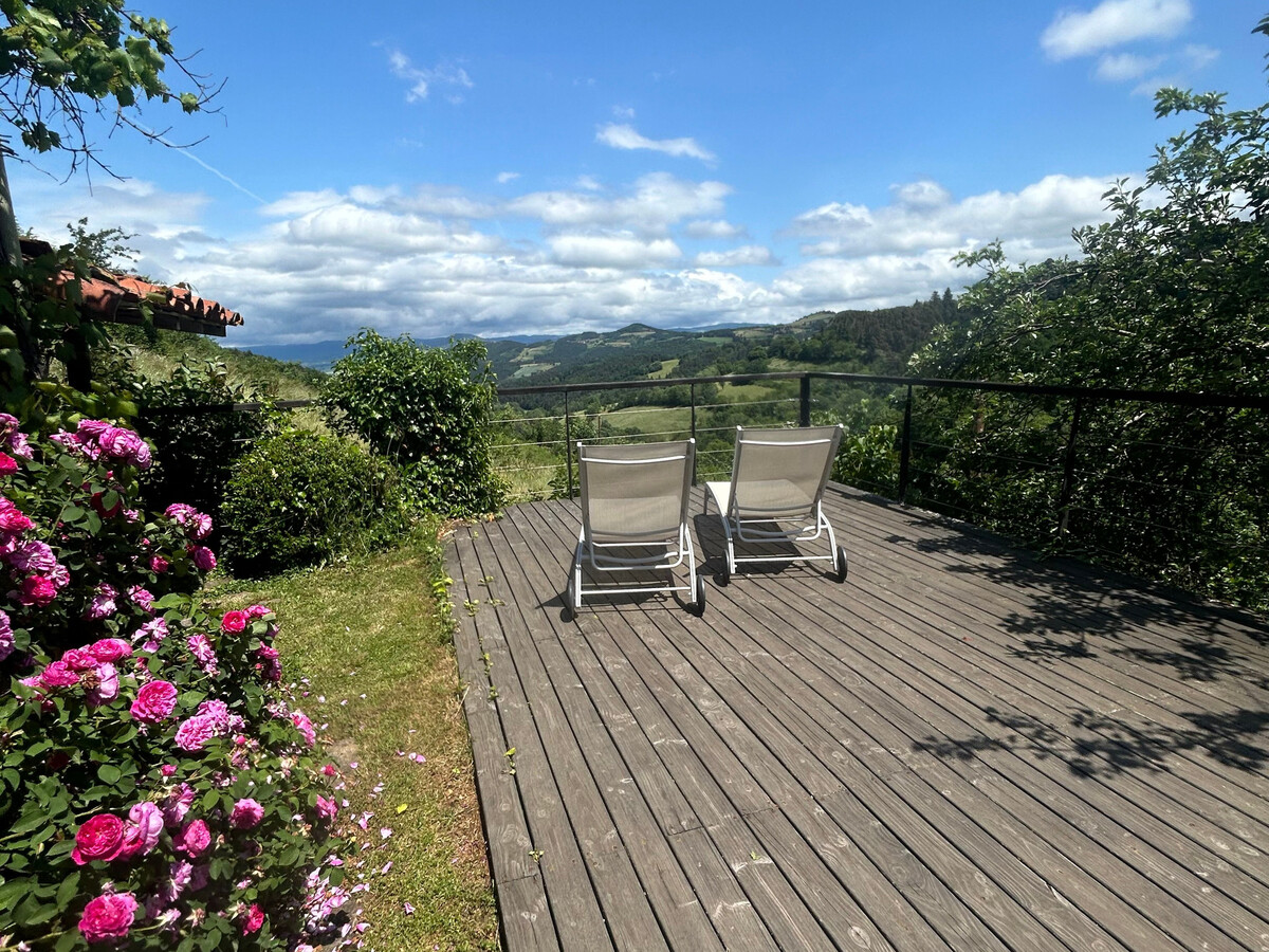 Gîte maison de vigne avec terrasse à Tailhac - Photo 1